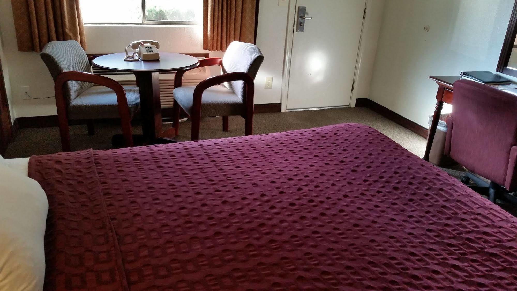 Motel พยูแอลเลิป ภายนอก รูปภาพ